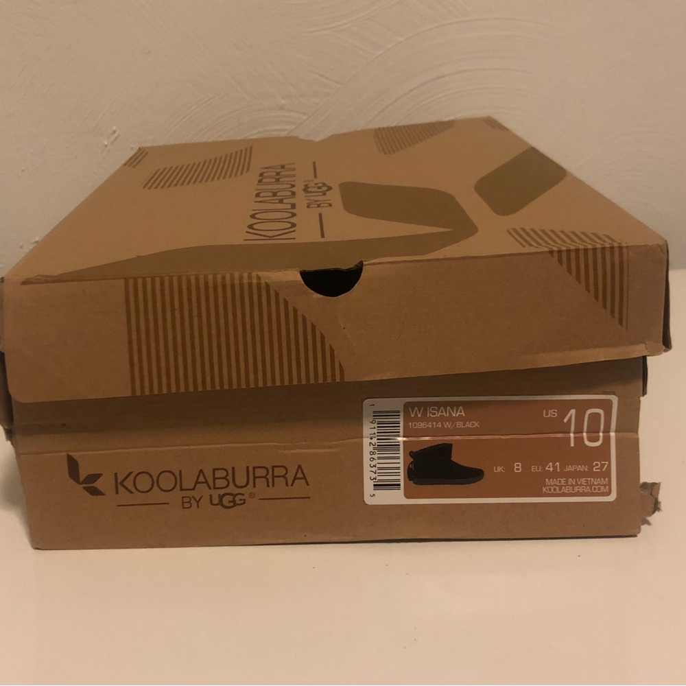 Kookaburra by Uggs New size 10